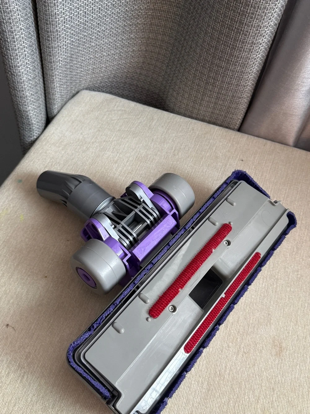 Dyson Purple and Gray Vacuum Floor Head Tool
